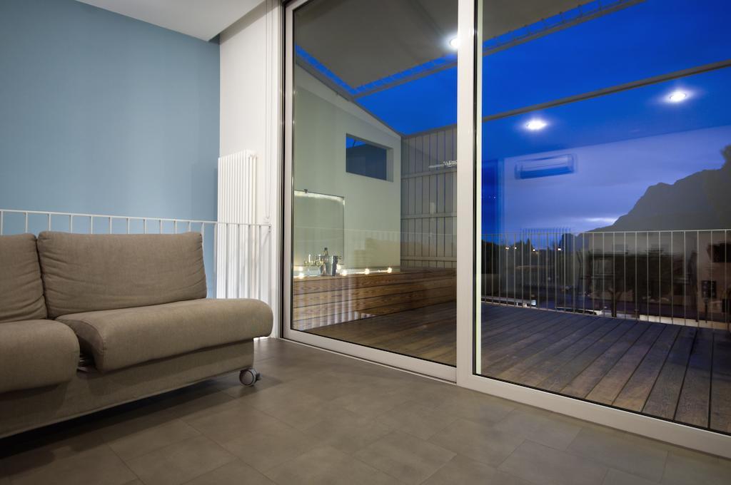 Mecki Apartments Torbole Sul Garda Ruang foto