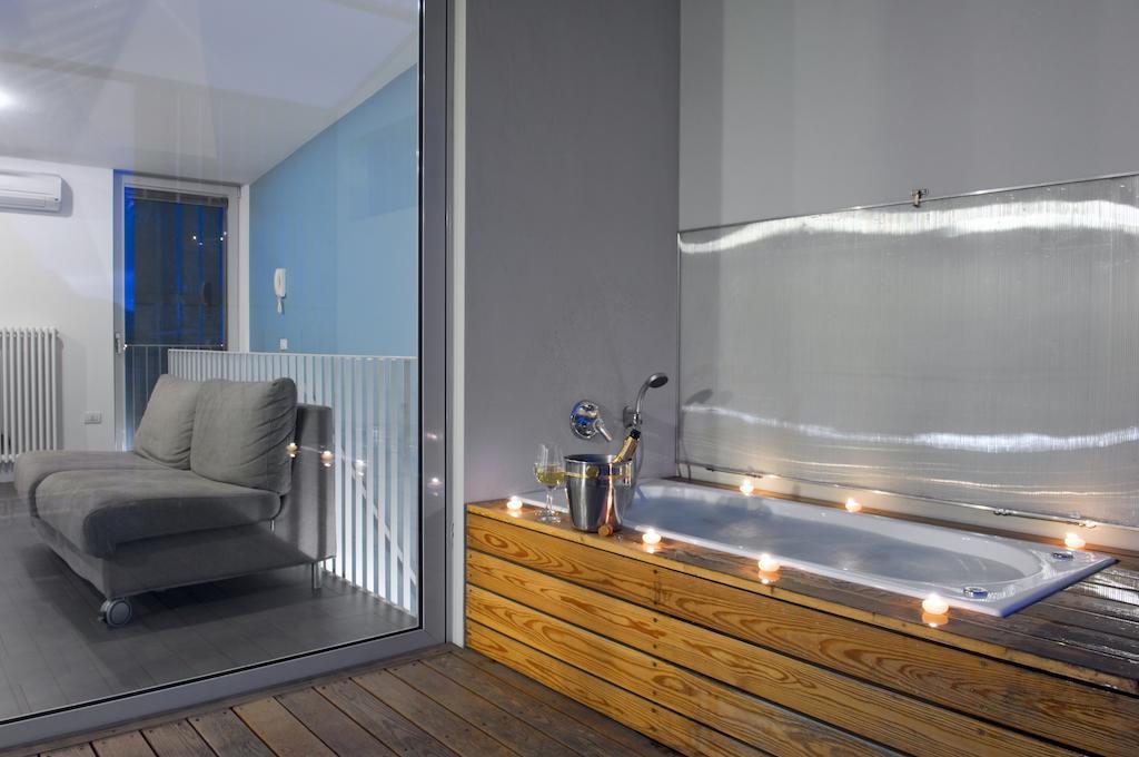 Mecki Apartments Torbole Sul Garda Ruang foto